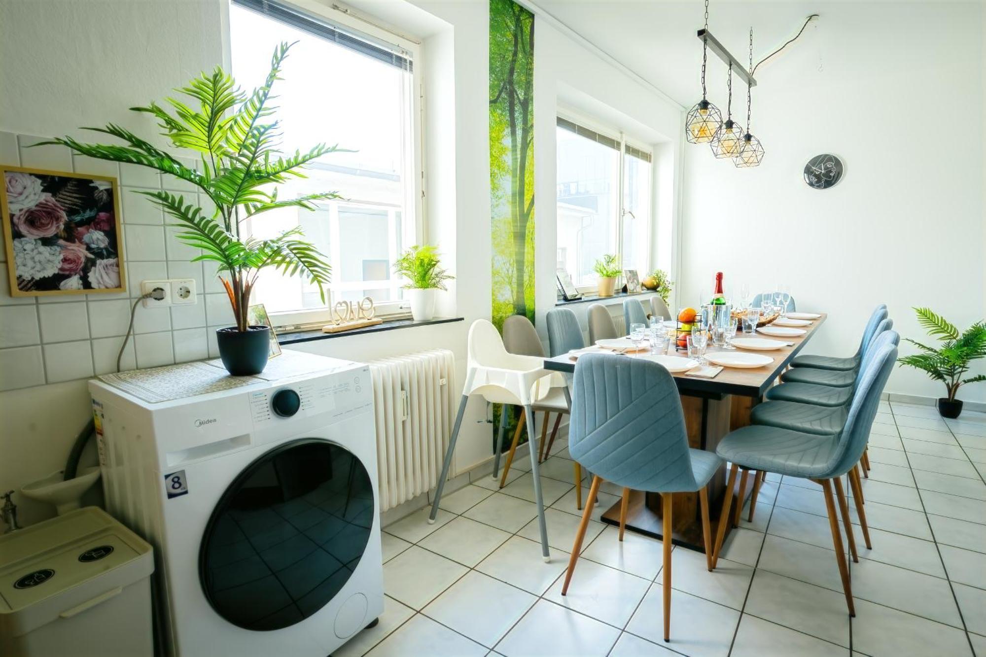 The Big Muenster Fuer Bis Zu 12, Whirlpool, Sauna, Zentral, Tischfussball, Balkon, Gasgrill Ulm Ngoại thất bức ảnh